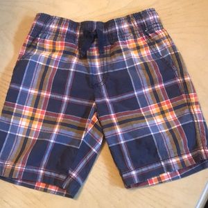 Boys shorts, size 4